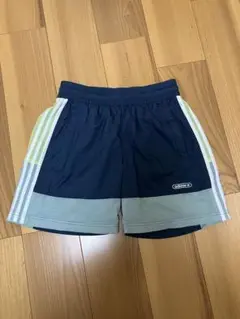 終売・完売品　adidas originals かわいいショートパンツ