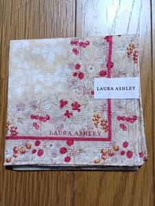 LAURA ASHLEY　ローラアシュレイ　薄手ハンカチ　ベリー柄