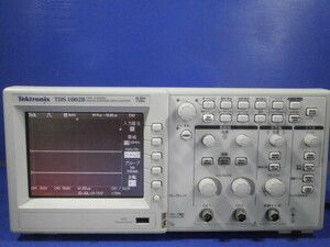 Tektronix TDS1002B OSCILLOSCOPE 60MHz、1GS/s