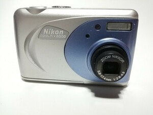 動作確認済み Nikon ニコン COOLPIX 2000 コンパクトデジタルカメラ