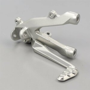 ◎DUCATI 1199/899 パニガーレ 純正 右側 ステップホルダー/ブレーキペダル付 (D0228B06)