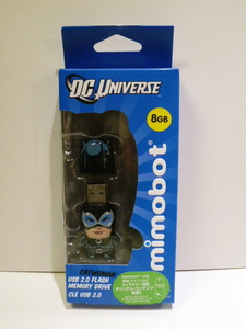 ■ 未使用 mimobot キャットウーマン USBメモリー 8GB/廃盤品/DC UNIVERSE/CATWOMAN/ミモボット/mimoco ■　