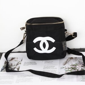 シャネル CHANEL ノベルティ VIPギフト ショルダーバッグ スパンコール ダブルファスナー 斜めがけ レディース ブランド 黒 非売品