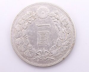 【ト長】新一円銀貨 一圓銀貨 明治二十二年 明治22年 一円 1円 日本 古銭 竜 龍 菊紋 アンティーク コレクション IA892IOB76