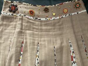 CYNTHIA ROWLEY　シンシアローリー　飾り付きスカート　（検索）シビラ　MILK　トッカ　　サイズ２