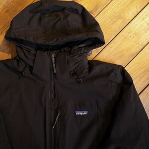 USA古着 Patagonia パタゴニア h2no マウンテンパーカー メンズ Mサイズ 止水ジップ ブラック 保温性 防水 撥水 アウトドア キャンプ J3670