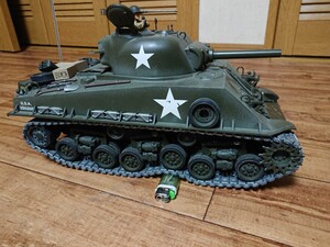 タミヤ RCタンク 1/16 M4 シャーマン 150mm 4ch フルオペレーション 金属キャタピラ 戦車 TAMIYA