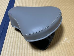 VESPA シングルシート　グレー　新品