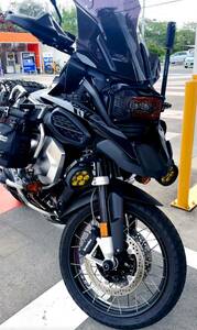 R1250GS アドベンチャー　ブラック・ストームメタリック アクラッポマフラー　増額50万近くのカスタマイズ