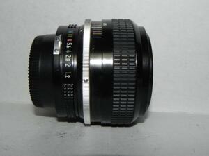 **中古品　Nikon NIKKOR 55mm F1.2 レン(New)*