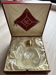 RÉMY MARTIN LOUIS XIII レミーマルタン ルイ13 空瓶 箱