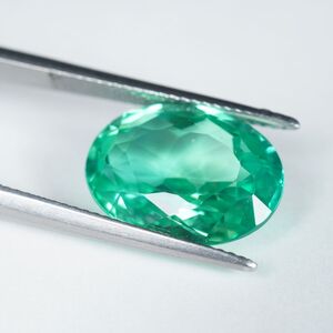 11.68ct グリーンブルーグリーンシンセティックサファイア