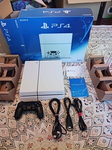 良品　 PS4　CUH-1200A 　本体一式　送料無料　動作品　SONY　グレイシャーホワイト