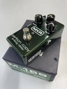 MXR carbon copy analog delay M-169