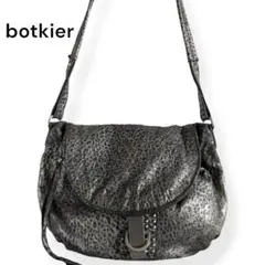 botkier　ボトキエ　ショルダーバッグ　クロス　斜めがけ　ブラック　シルバー