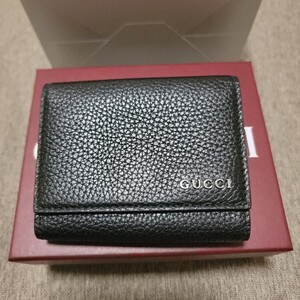 GUCCI　グッチ　三つ折り財布