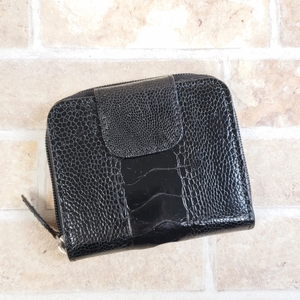 オーストレッグレザー 二折財布 ブラック オーストリッチレザー 財布 ブラック 