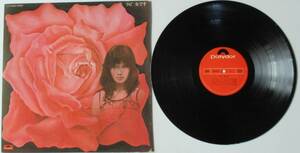 ＬＰ。ラビ女です。1975年発売。大型カラーポートレート（裏・歌詞カード）。ポリドール。