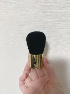 YSL フェイスブラシ コンパクトサイズ