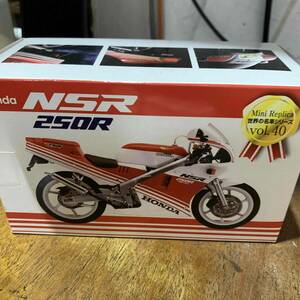 未使用　レッドバロン　世界の名車　vol.40　HONDA NSR250R 