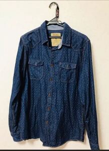 Bershka メンズ ブルーシャツ Mサイズ 送料込み サイズはメジャー採寸にて写真に載せてます。