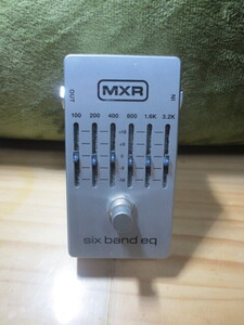 MXR M-109S 6 BAND EQ