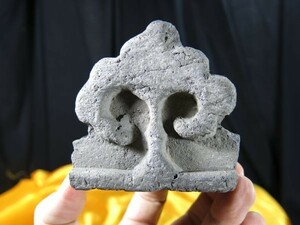 懸魚形磚（せん）　遺跡発掘品　古代中国　素焼き　焼き物