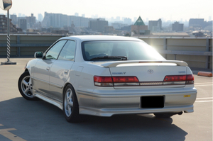 マークII GX81 GX100 JZX100 トヨタ純正 バックスピラー ブレーキランプ付