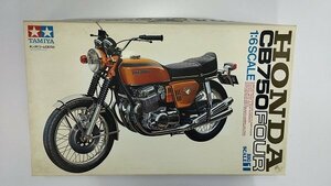 mN571c [未組立] タミヤ 1/6 ホンダドリーム CB750FOUR | プラモデル F