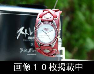 ストレンヂア レッドモンキー コラボ腕時計 未使用 レザーベルト 元箱付き 画像10枚掲載中