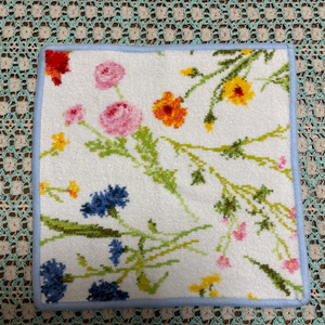 ♪新品　フェイラー　FEILER　タオルハンカチ　Flower Meadow　水色　シュニール織