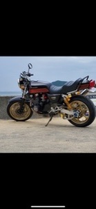 ゼファー400χ Z400FX 仕様