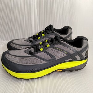 topo athletic トポアスレチック 9 27 grey green　ULTRAVENTURE ウルトラベンチャー vibram ビブラムソール　トレラン　ランニング　trail