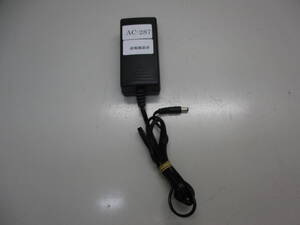 DVE DSA-0151D-05 ACアダプタ 5V/2.4A 通電確認済 管理番号AC-287