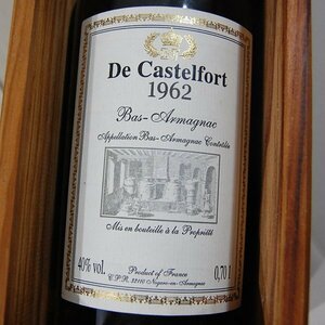 カステルフォート De Castelfort■未開栓　1962-2005 アルマニャック　ブランデー　40% 700ml■ ※IW4510128