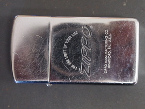 中古 ジッポー ZIPPO 1982年 スリムケース エンブレム ＼＼＼＼の＼＼＼＼ インサイドユニット 記載無し 管理No.10168