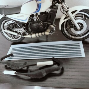 1/12 カスタムパーツ RZ250 RZ350 【チャンバー①Ver.2 / デカール 焼け再現用 2㎜幅】 タミヤ ハセガワ 長谷川 田宮 TZR