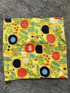 marimekko 花柄 クッションカバー 正方形