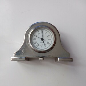 置き時計　ミニ時計　中古品　シンプル　起動未確認