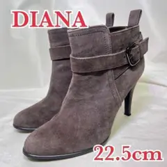 超美品 DIANA ブーティ ショートブーツ スエード ベルト プルタブ