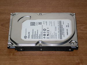 ★ 1TB ★ Seagate 【 ST1000DM003 】薄型タイプ　良品 ★MH6