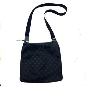 1円〜　【スタイリッシュ】　GUCCI グッチ　GGキャンバス　ショルダーバッグ　斜めがけ　ブラック　シリアルナンバー有り　KL567