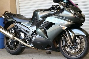 ZZ-R1400/前後タイヤ交換済/逆車/マレーシア仕様/コンディション自信あり/ブライト正規輸入車/修復歴なし/ローンOK/ZZR1400/ZX-14/ZXT40A