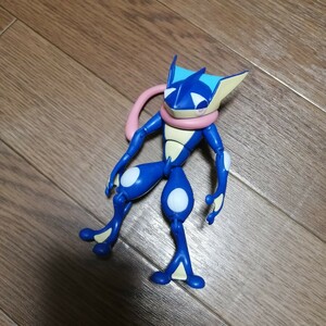 ポケモン　バトルアクションフィギュア　ゲッコウガ