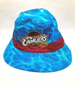 Mitchell＆Nessミッチェルアンドネス NBA Cleveland Cavaliers キャバリアーズ Surf Camo Bucket ハット サイズ S / M