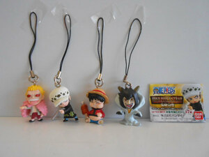 ♯Jjx09MZワンピースストラップ海賊同盟4種ONEPIECEドフラミンゴ♂BANDAIバンダイ♀200円〓015151_b