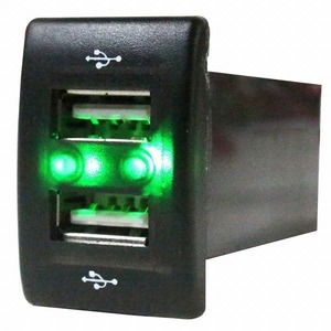 スズキAタイプ スイフト ZC32S H23.11～ LED/グリーン 新設2口 USBポート 充電 12V 2.1A 増設 パネル USBスイッチホールカバー 電源
