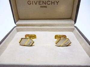 ジバンシィ　GIVENCHY　カフス　極美品！！