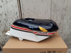 NSR250R ロスマンズカラー 純正タンク　塗装後未使用美品　1033 当時物 MC18 ガソリンタンク タンク ロスマンズ