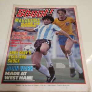 洋雑誌　SHOOT 7/1983 ディエゴ・マラドーナ　サッカー　アルゼンチン